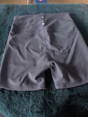 WILO High-Rise Bike Shorts — Navy